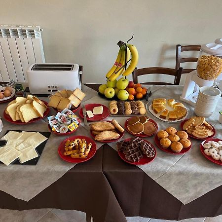 Locanda Agrogallo Карро Экстерьер фото