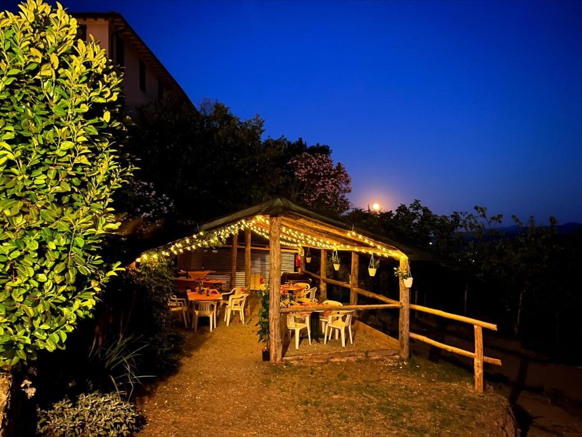 Locanda Agrogallo Карро Экстерьер фото