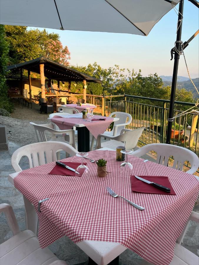 Locanda Agrogallo Карро Экстерьер фото