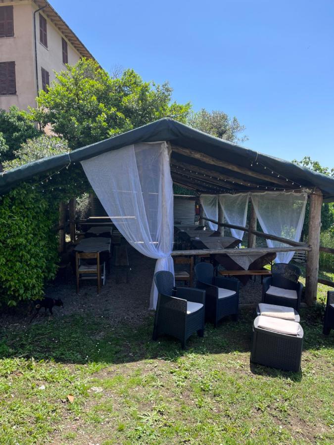 Locanda Agrogallo Карро Экстерьер фото